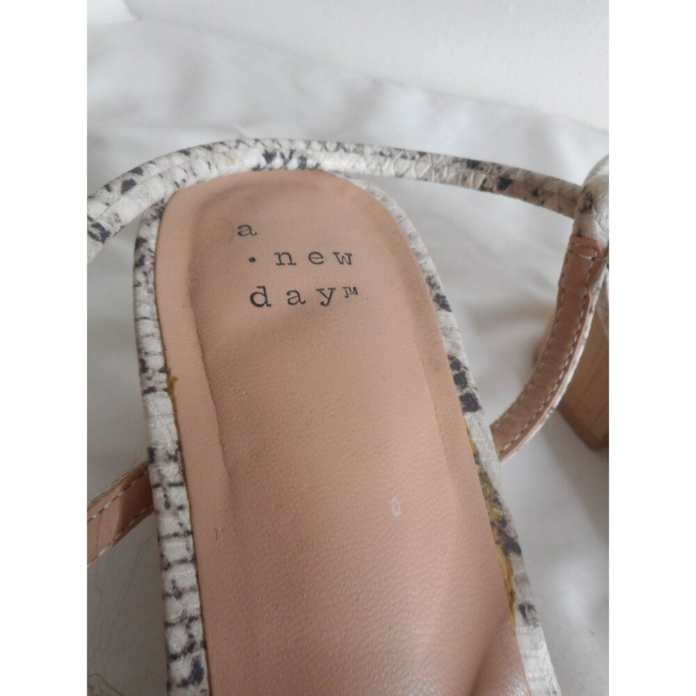 A New Day Women's 2.5" Strappy Buckle Heels Sandals Faux Snake skin ankle strap - Picture 2 of 3